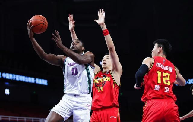 久久久精品一区